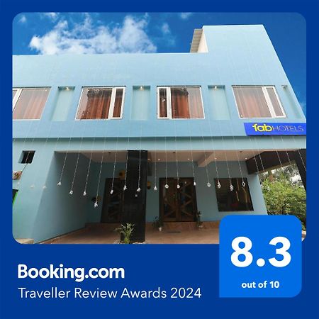 Fabhotel Blueark Lucknow Bagian luar foto