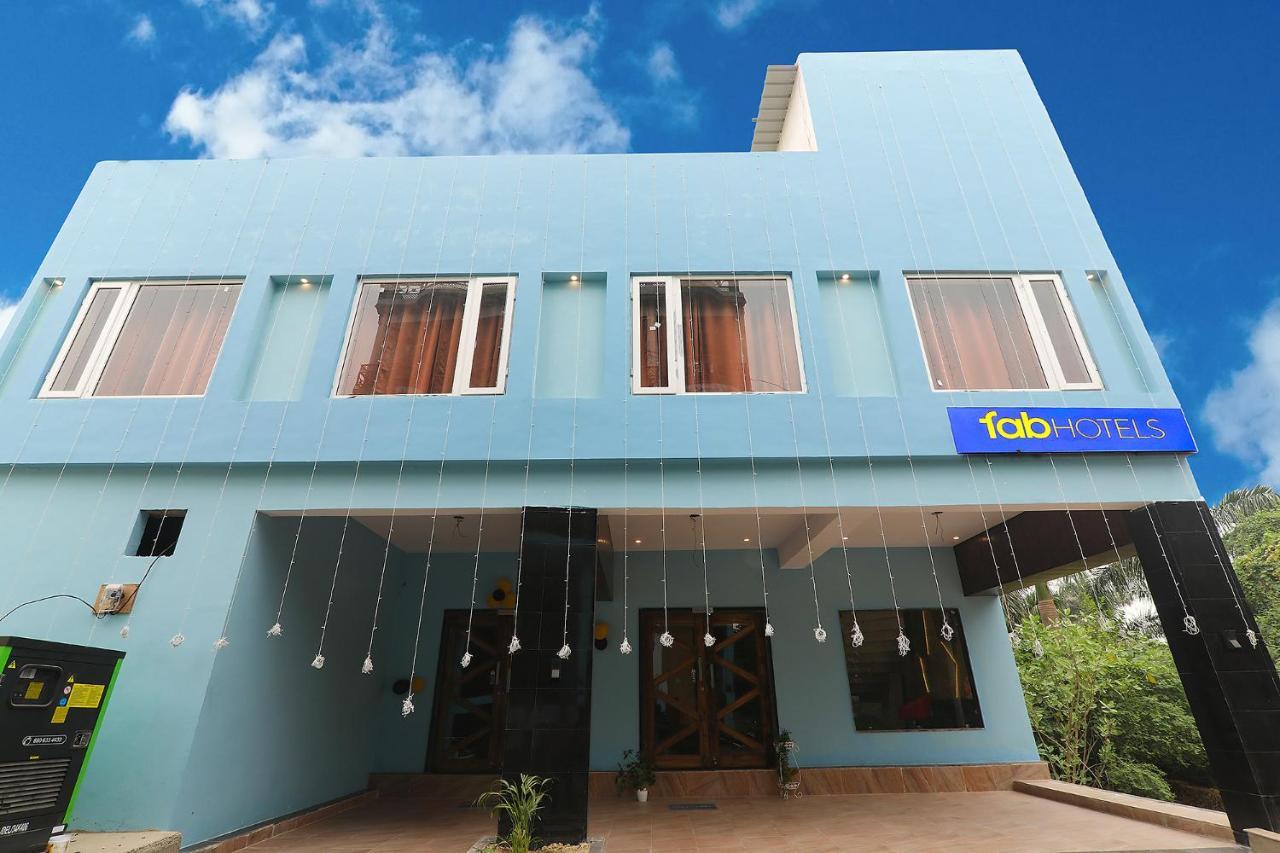 Fabhotel Blueark Lucknow Bagian luar foto