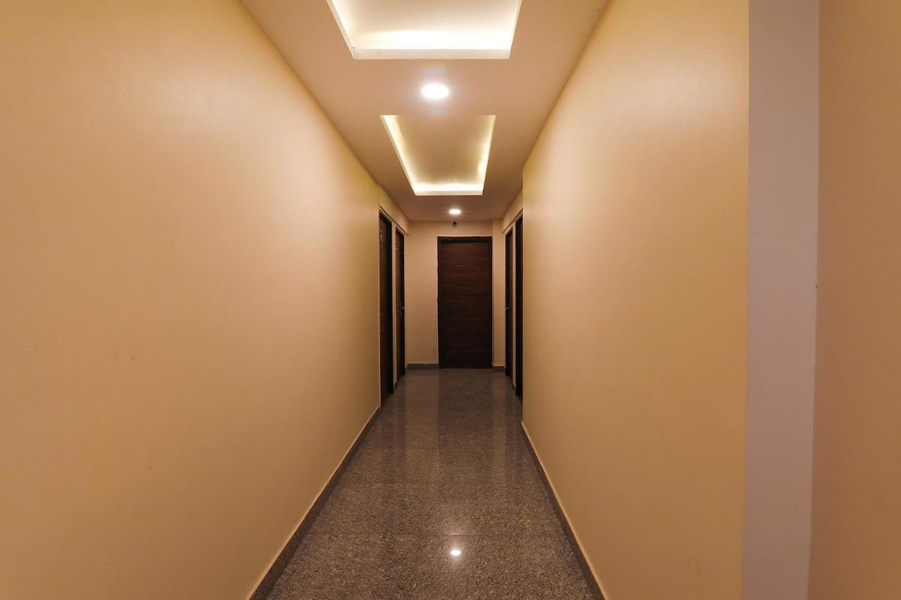 Fabhotel Blueark Lucknow Bagian luar foto