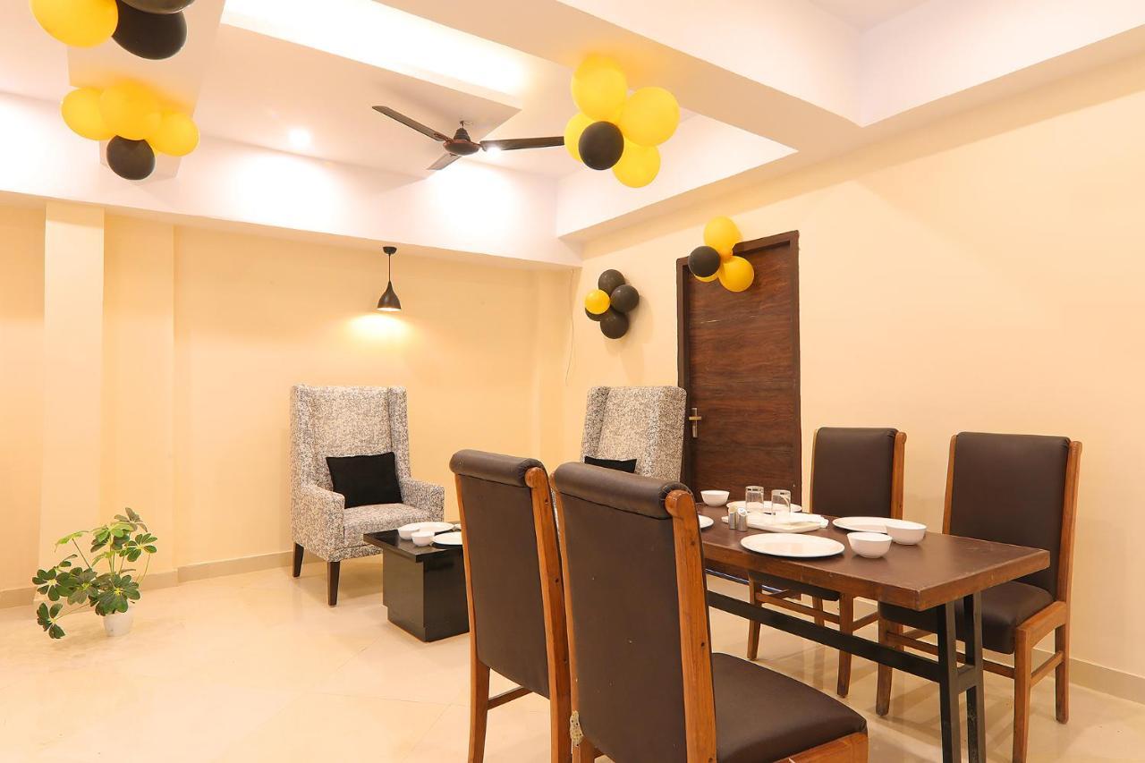 Fabhotel Blueark Lucknow Bagian luar foto