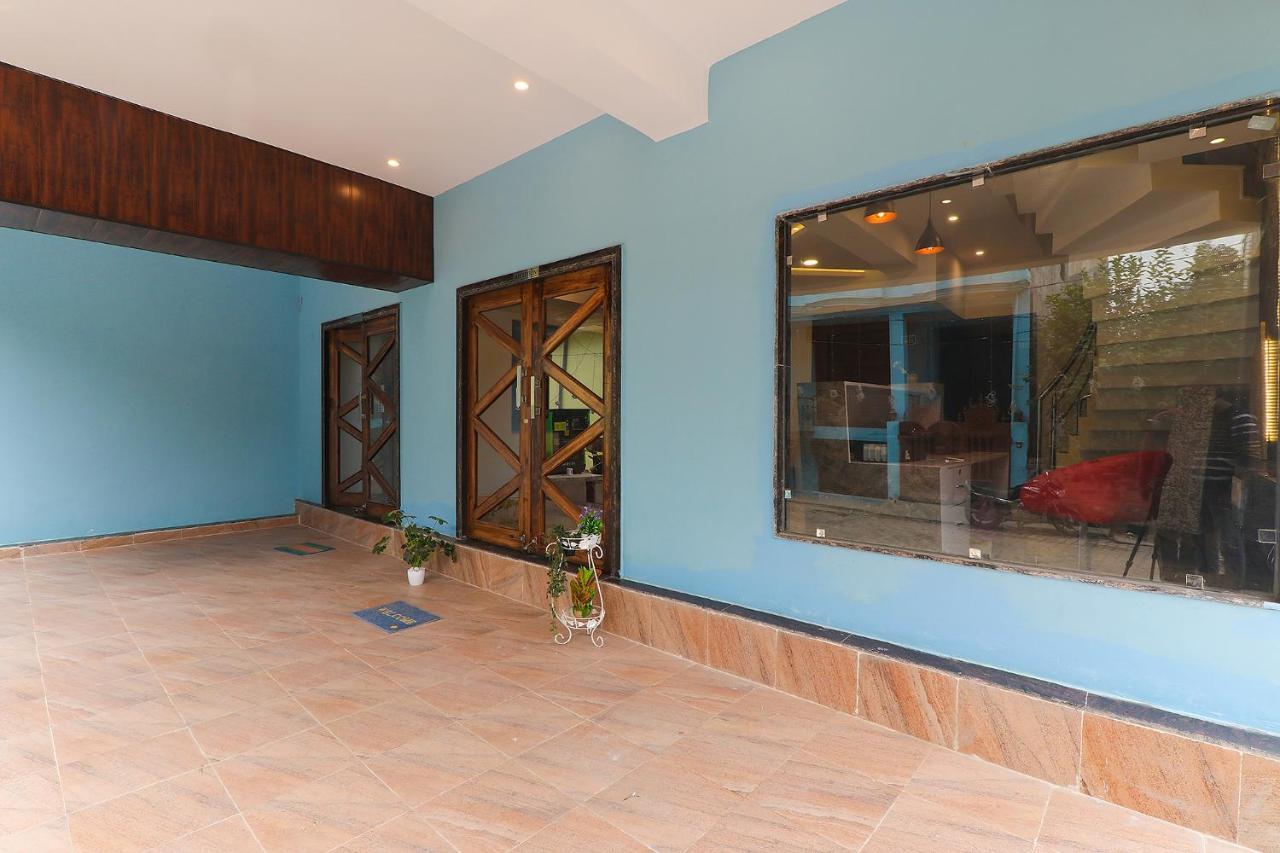 Fabhotel Blueark Lucknow Bagian luar foto