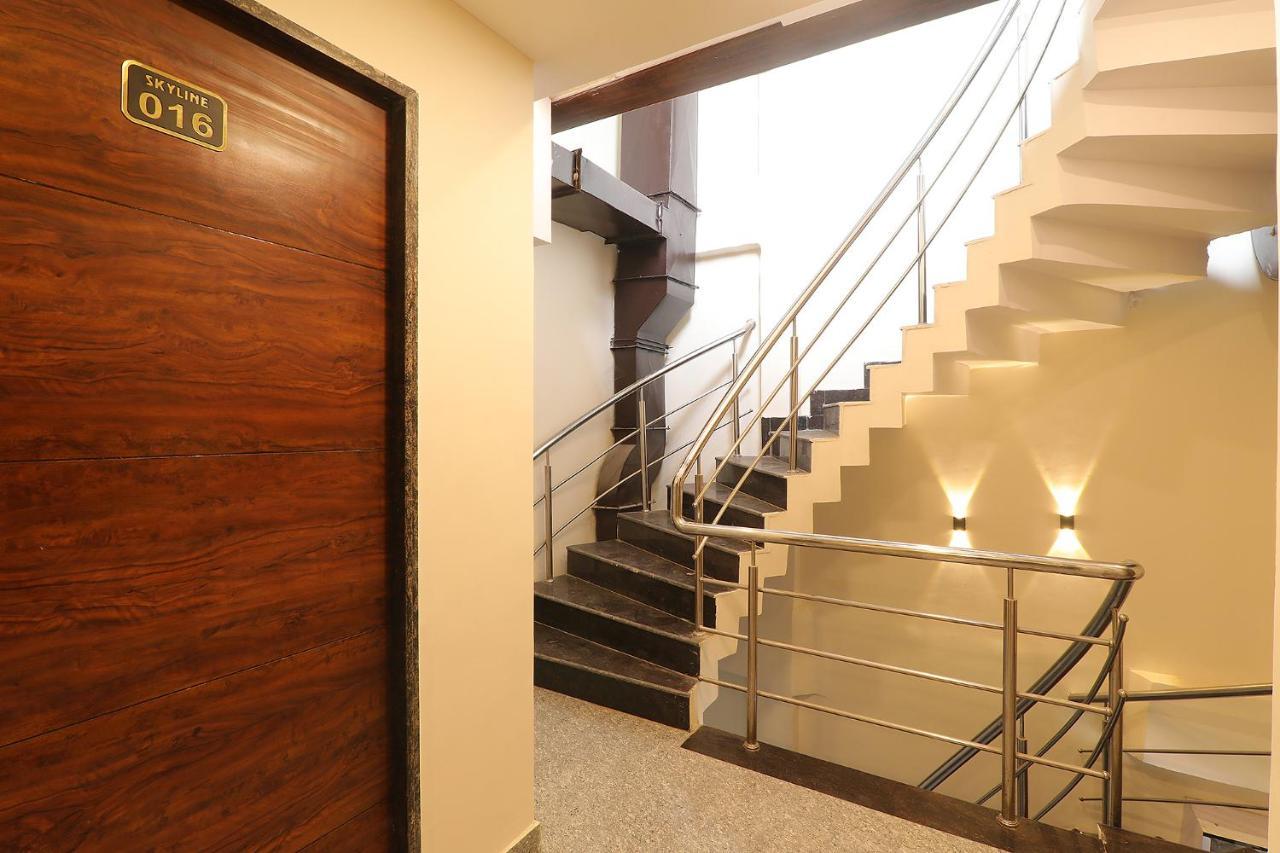 Fabhotel Blueark Lucknow Bagian luar foto