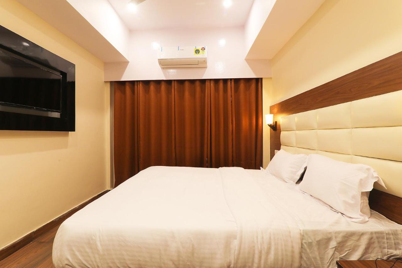 Fabhotel Blueark Lucknow Bagian luar foto